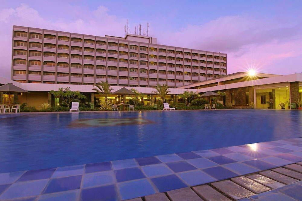 Pangeran Beach Hotel Padang  Eksteriør billede